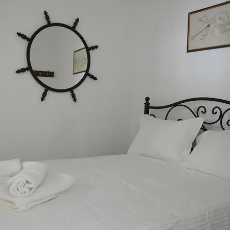 Sunset Boathouse Tatil Evi