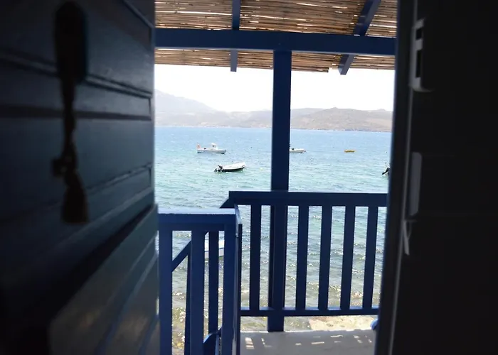 Sunset Boathouse Klima (Milos)