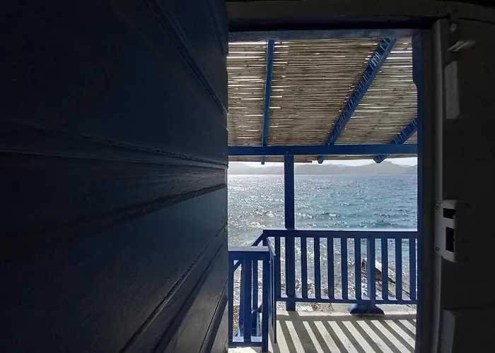 Sunset Boathouse Ferienhaus *